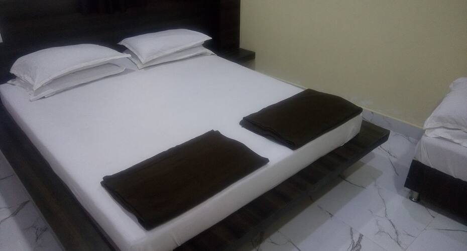 Hotel Shri Maharudra Palace, Ujjain 4